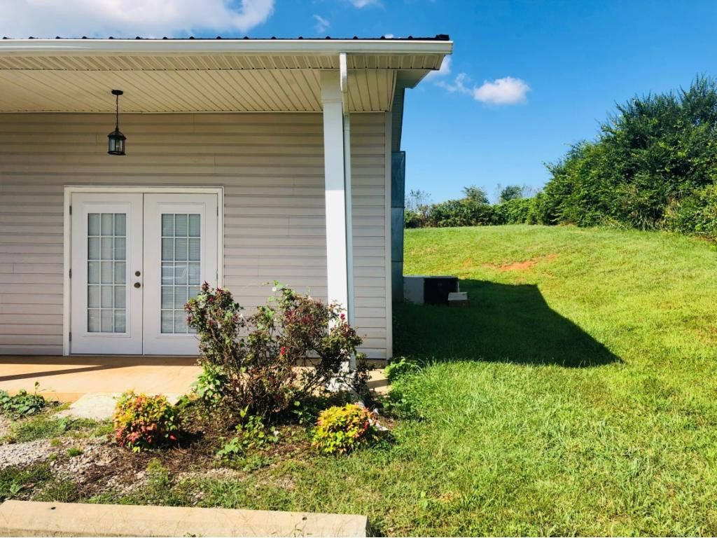1666 Whirlwind Rd, Greeneville, TN 37743